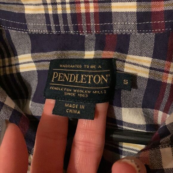 Pendleton Blue Plaid Long Sleeve Button Down Shirt Men's small - Picture 3 of 4